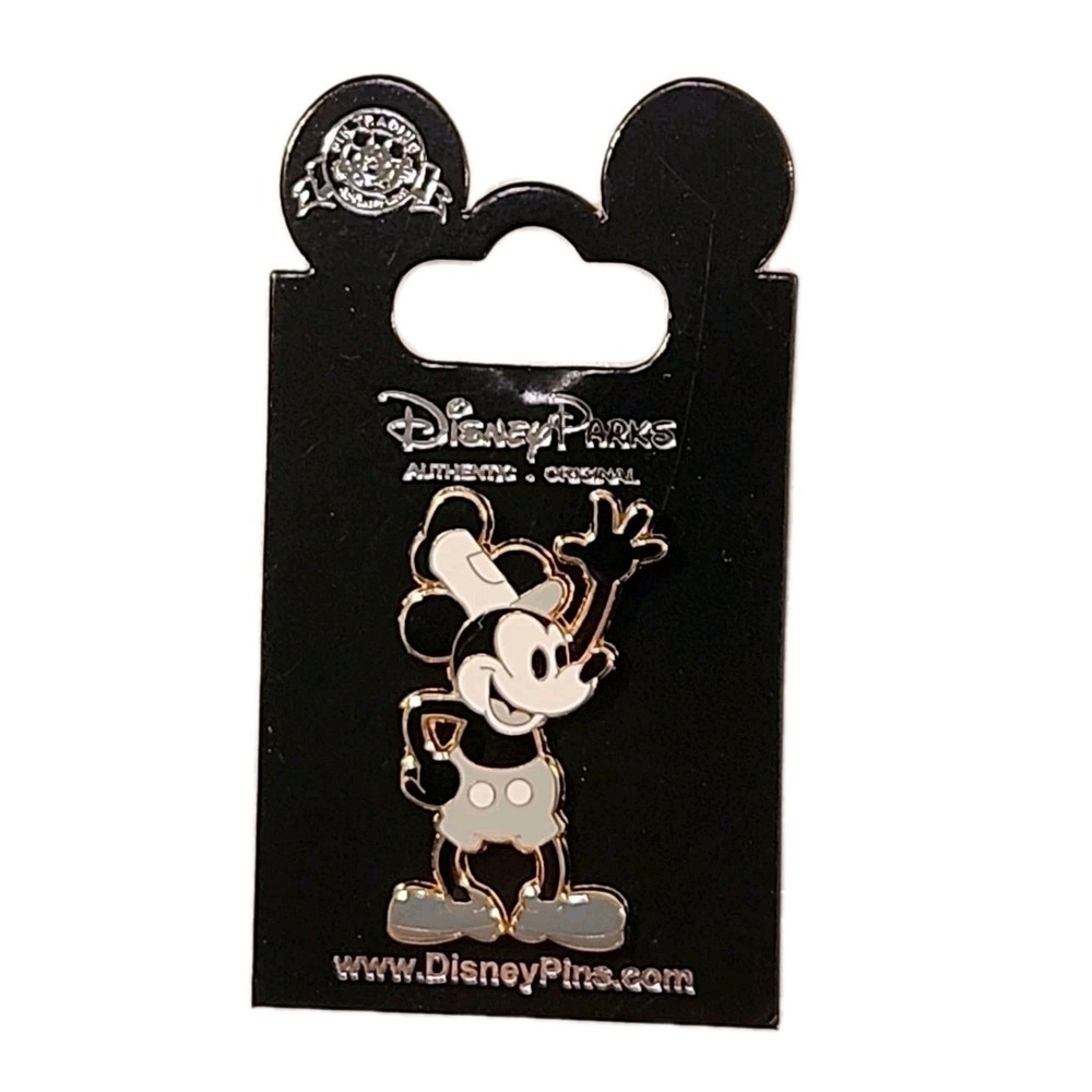 Disney Mickey Mouse Steamboat Willie‎ Hat Classic Black White Trading Pin 00056